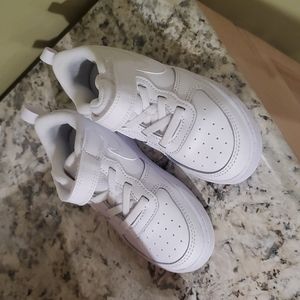 Nike toddler size 9 white tennis shoes